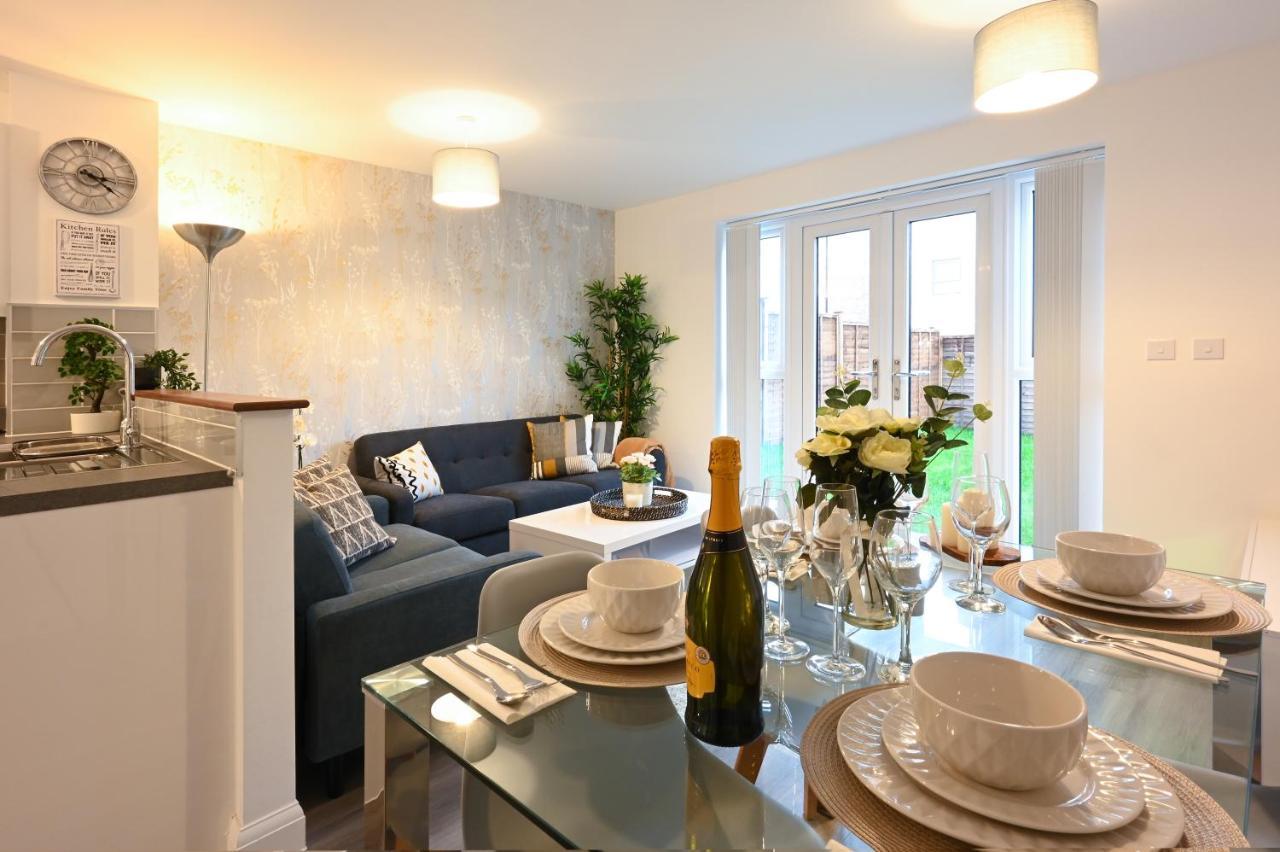 Apartament Luxury 4 Bed House With Gated Parking In The Heart Of Birmingham! Zewnętrze zdjęcie