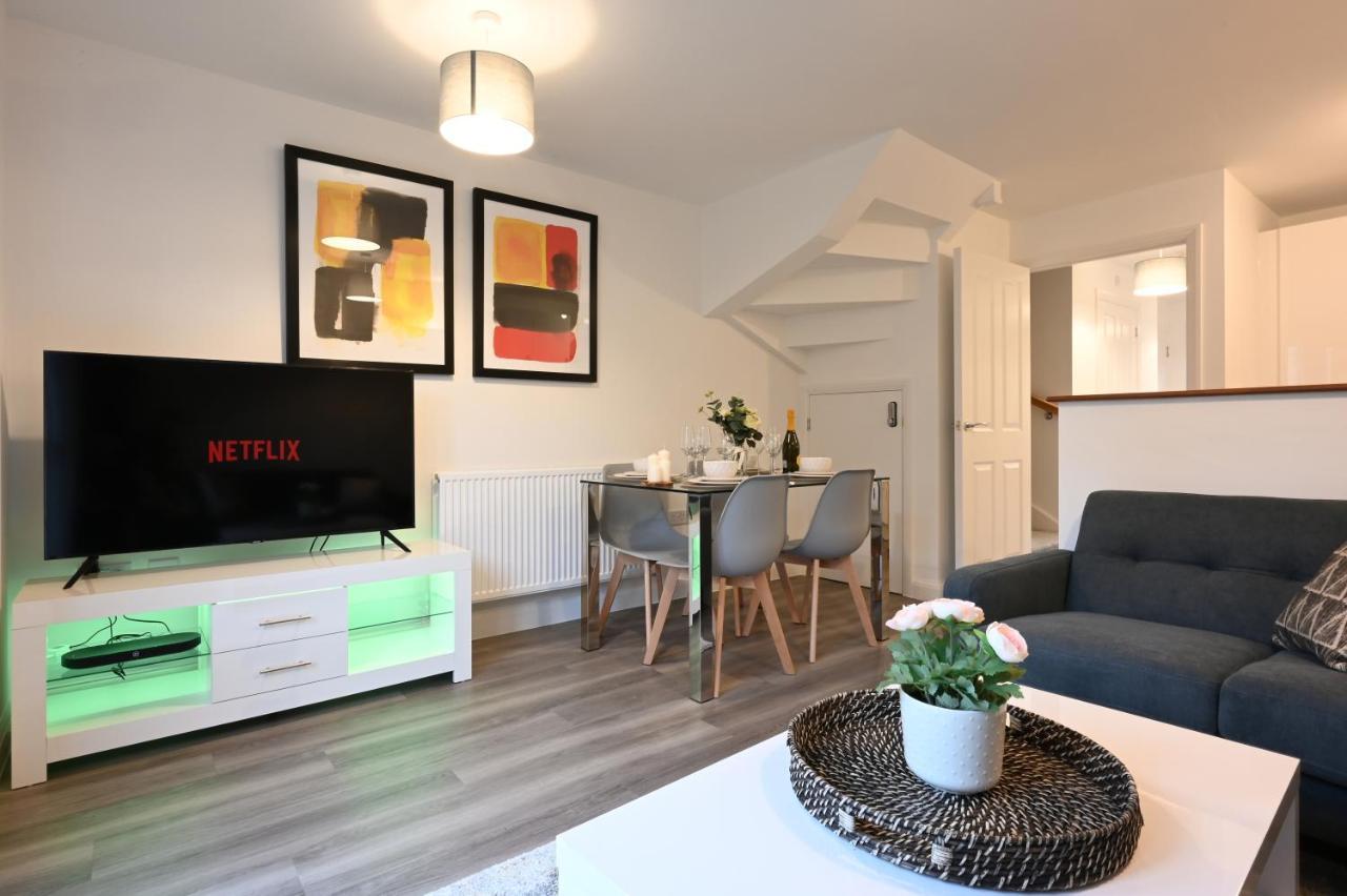 Apartament Luxury 4 Bed House With Gated Parking In The Heart Of Birmingham! Zewnętrze zdjęcie