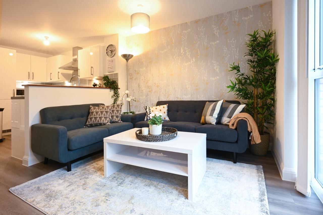 Apartament Luxury 4 Bed House With Gated Parking In The Heart Of Birmingham! Zewnętrze zdjęcie