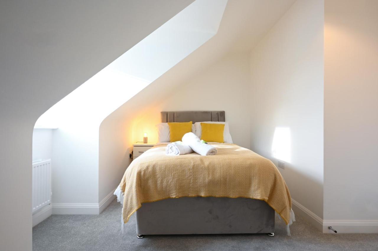 Apartament Luxury 4 Bed House With Gated Parking In The Heart Of Birmingham! Zewnętrze zdjęcie